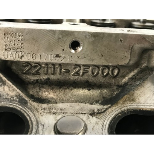 Головка блока цилиндров Hyundai Santa FE II 2.2 CRDI 2009-2012 221112F000